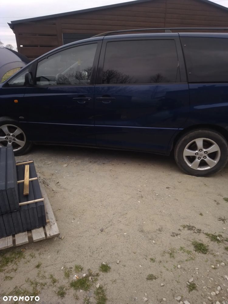 Toyota Previa D-4D Luna - 3