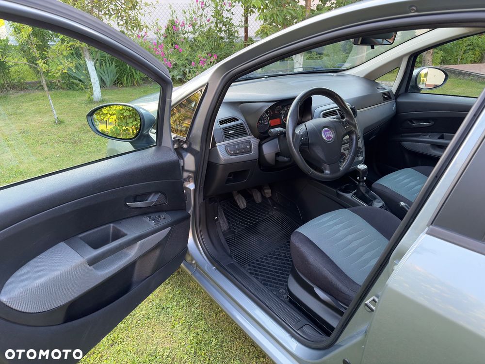 Fiat Grande Punto 1.4 8V - 6