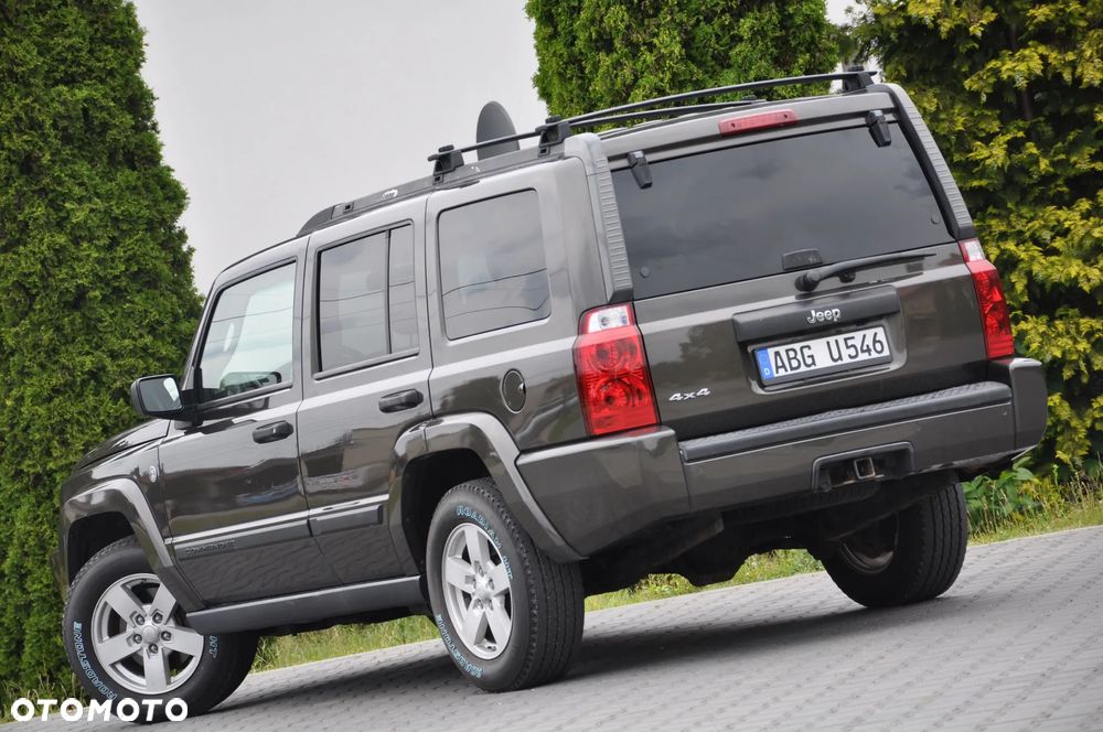 Jeep Commander - 22