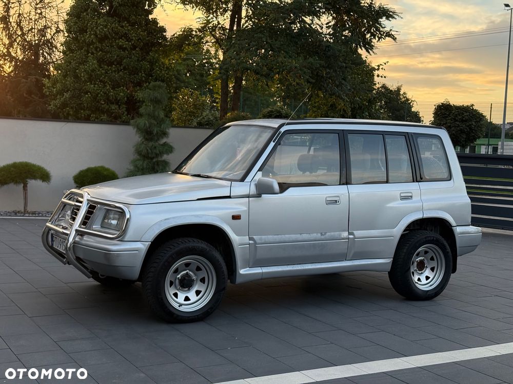 Suzuki Vitara 2.0 V6 Long - 13