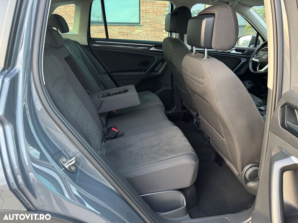 Volkswagen Tiguan 2.0 TDI SCR 4MOTION DSG Elegance - 12