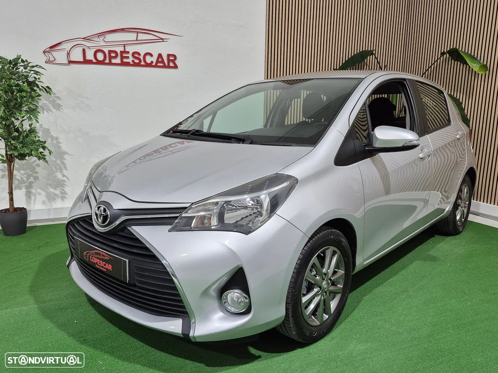 Toyota Yaris 1.4 D-4D Comfort+P.Style - 1