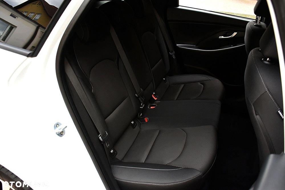 Hyundai i30 1.0 T-GDI Select - 8