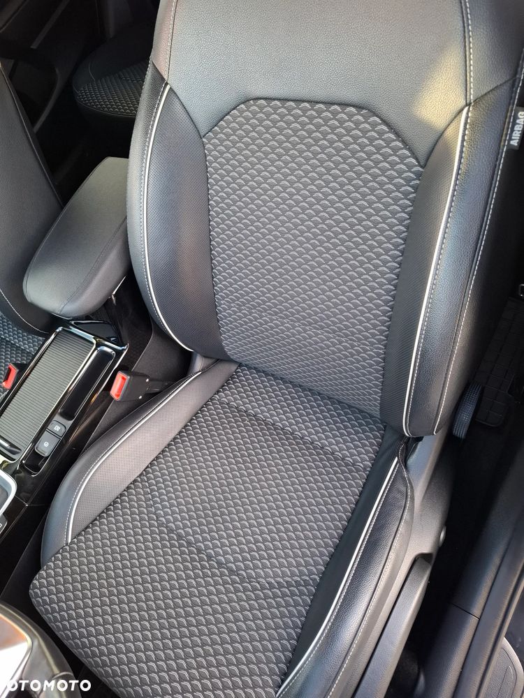 Kia Ceed 1.5 T-GDI GT-Line - 32