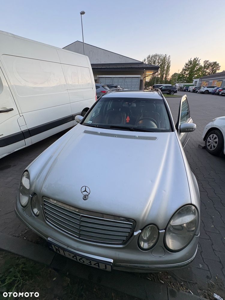 Mercedes-Benz Klasa E - 17