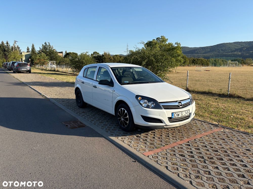Opel Astra 1.4 - 3