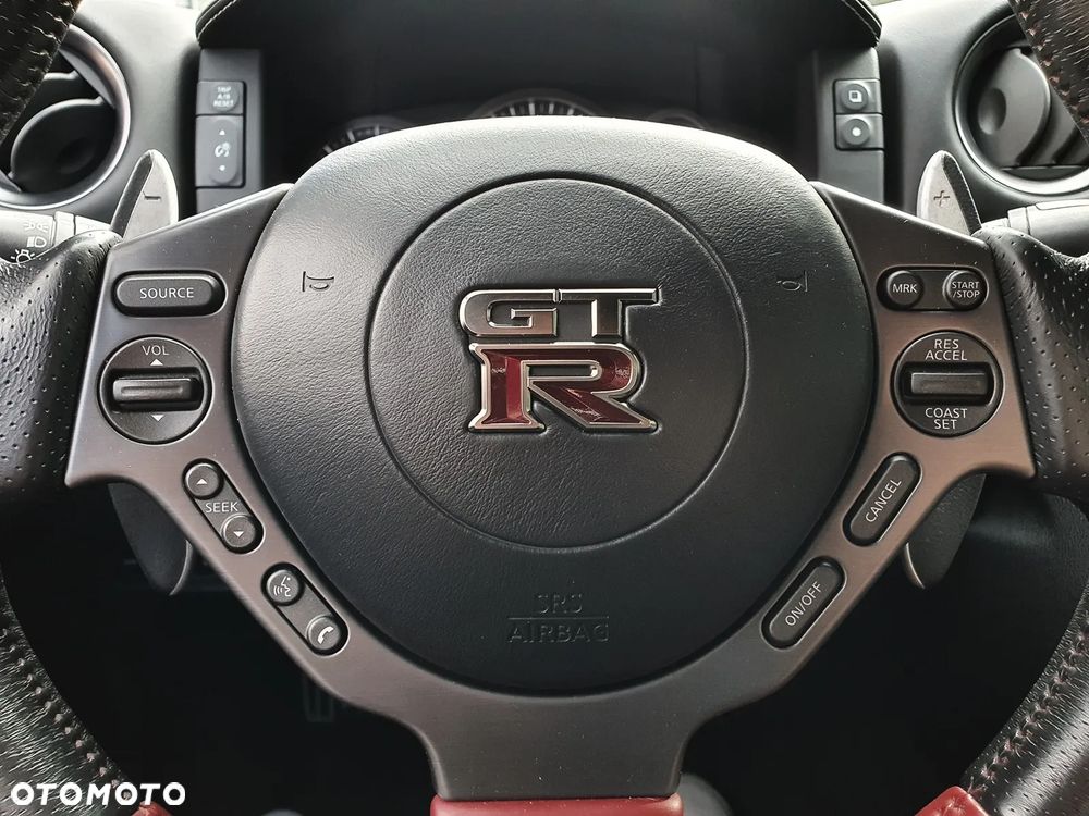 Nissan GT-R Black Edition - 31
