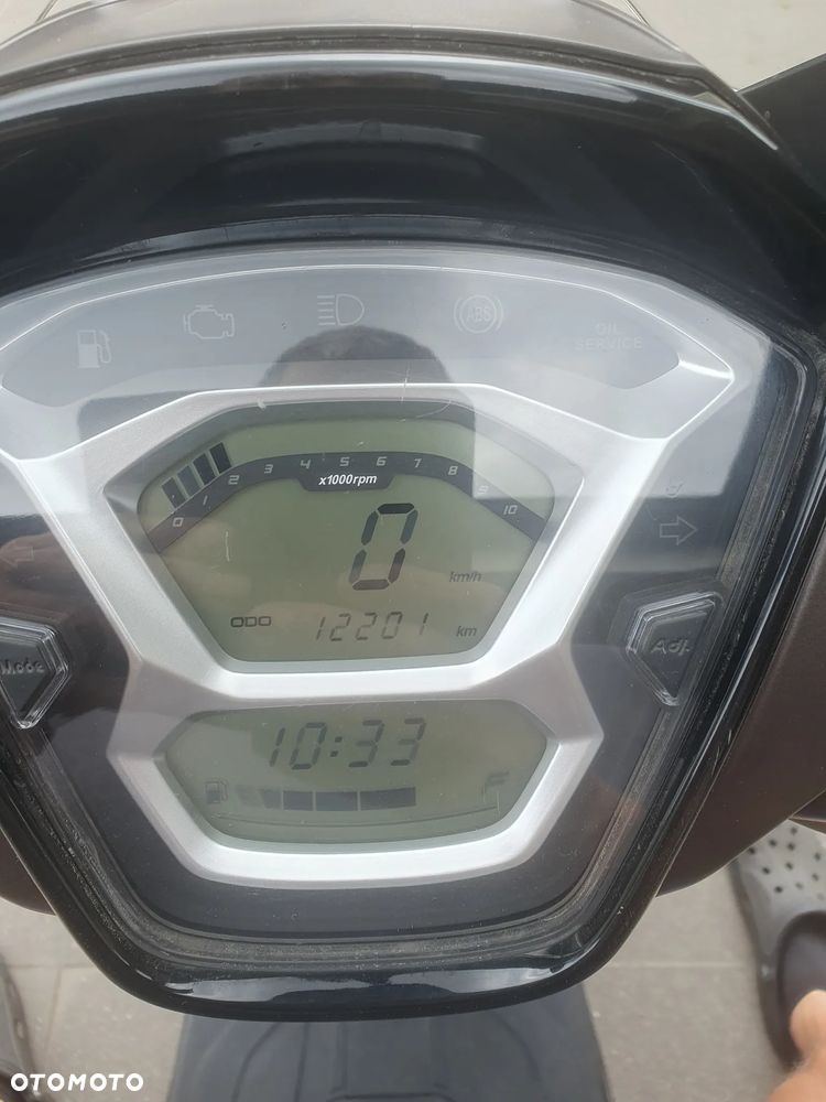 Kymco People - 6