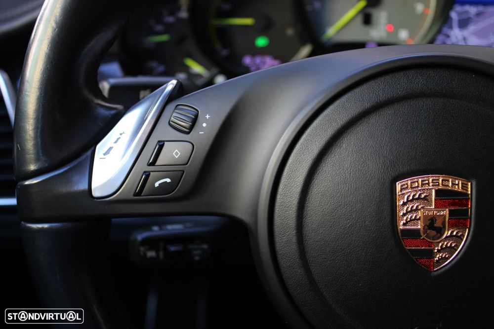 Porsche Panamera S Hybrid - 34