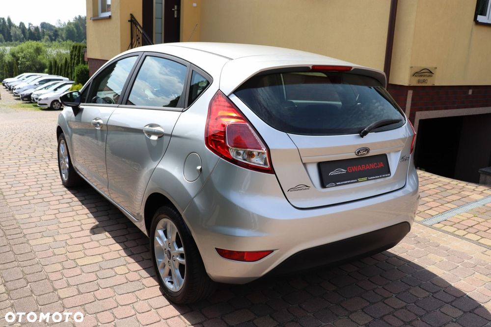 Ford Fiesta - 6