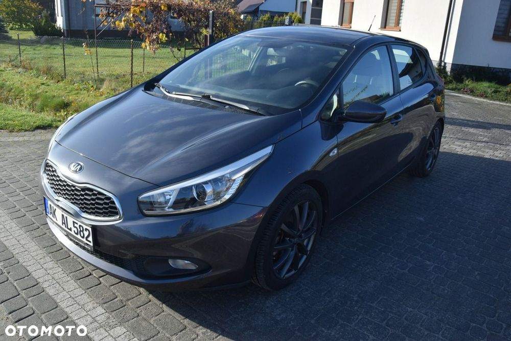 Kia Ceed 1.4 CVVT Attract - 7