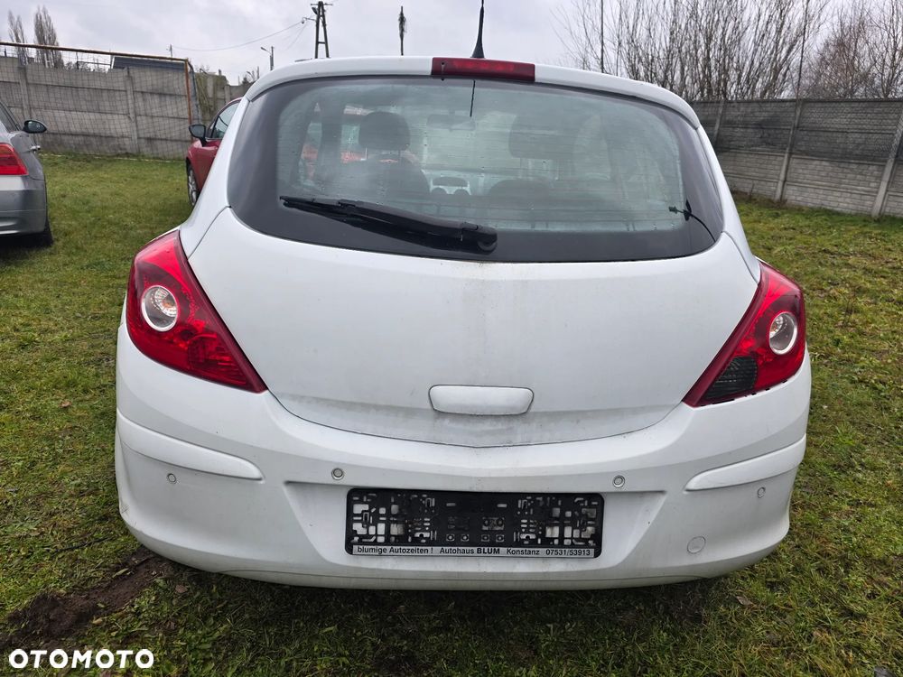 Opel Corsa 1.2 16V Easytronic Sport - 2