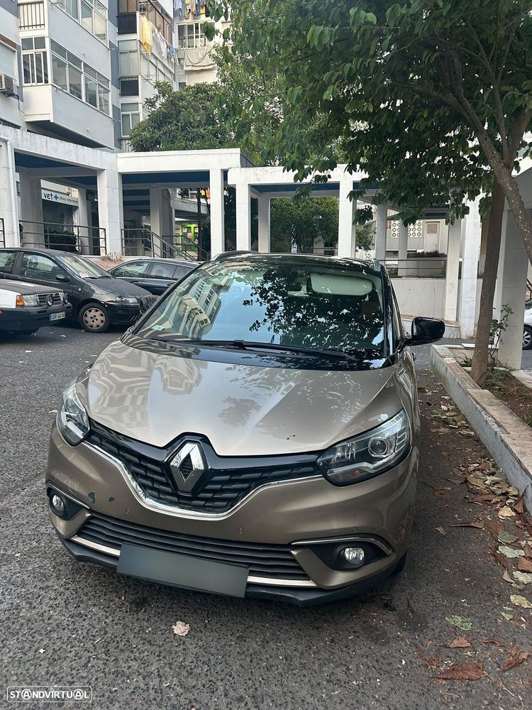 Renault Grand Scénic - 4