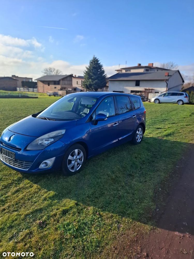 Renault Grand Scenic 1.9 dCi FAP Avantage - 2