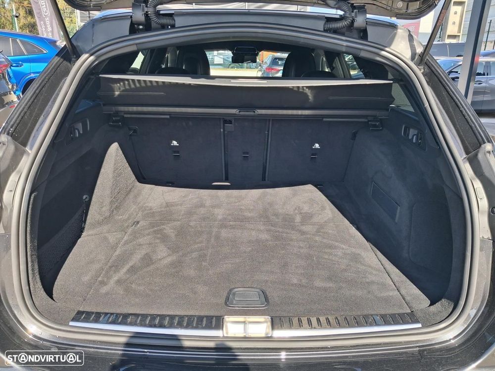 Mercedes-Benz E 220 d Avantgarde - 11