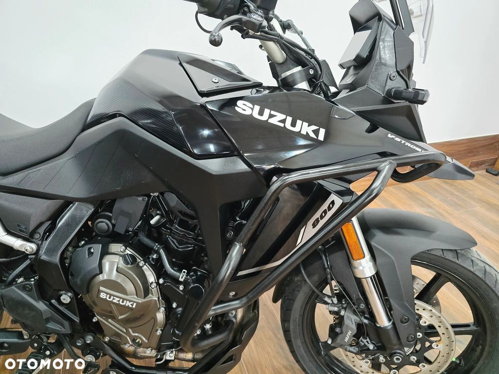 Suzuki DL - 10