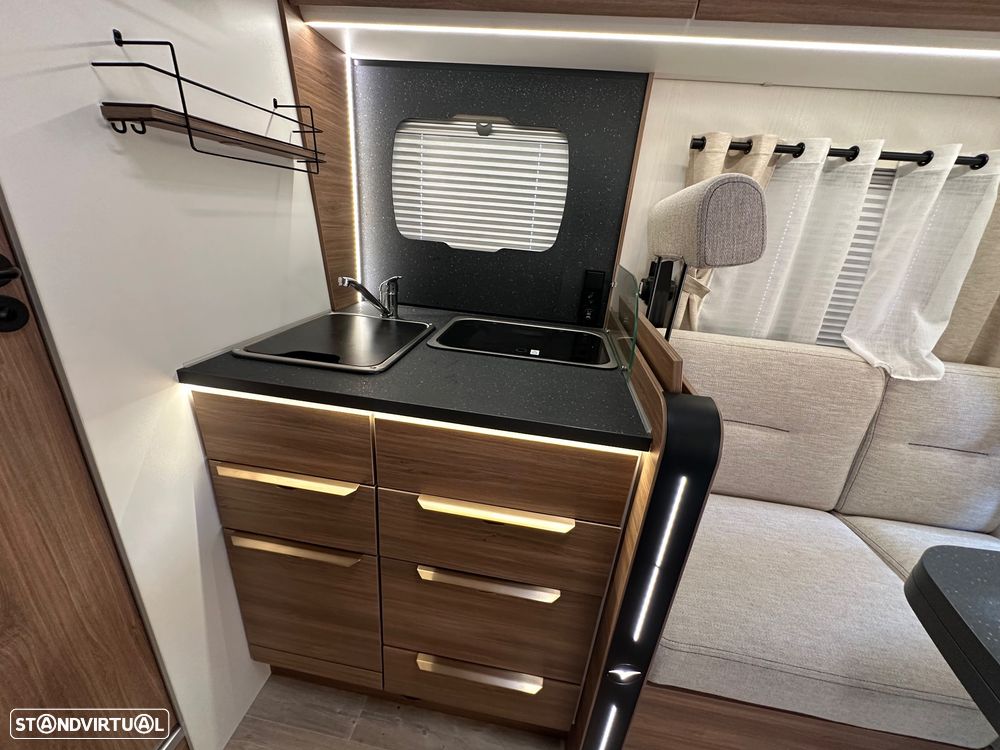 Pilote Expression P720 - 25