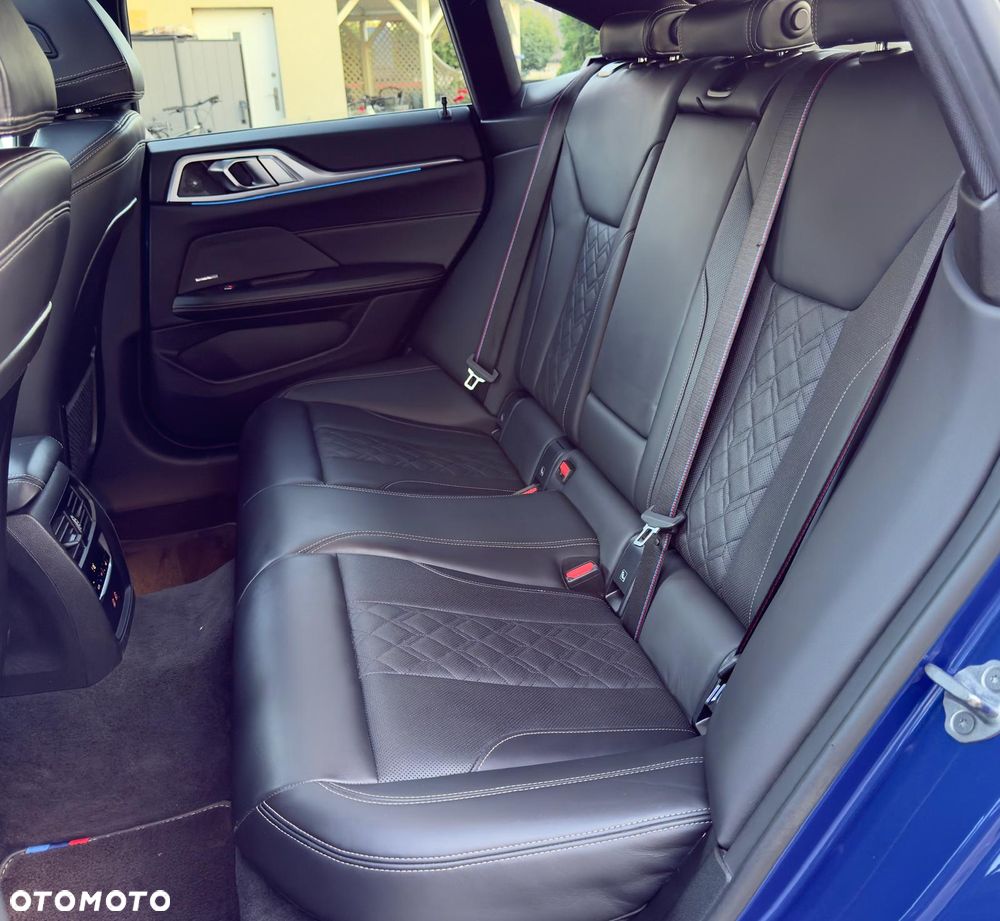 BMW Seria 4 M440i xDrive mHEV sport - 24