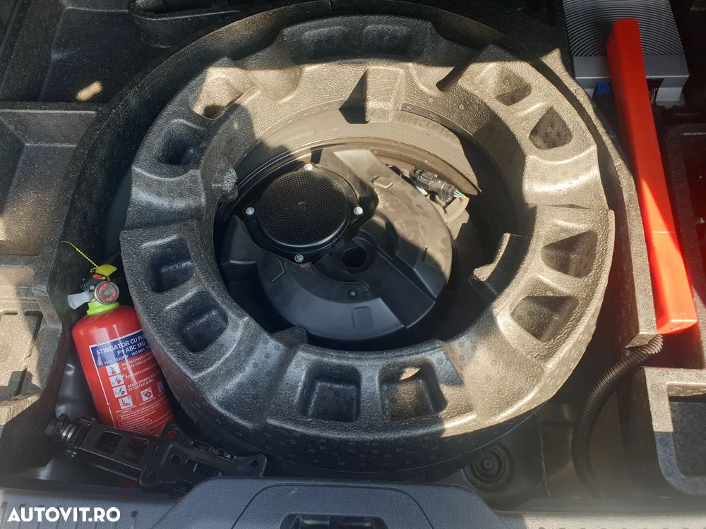 Ford Focus 1.0 EcoBoost Titanium - 11