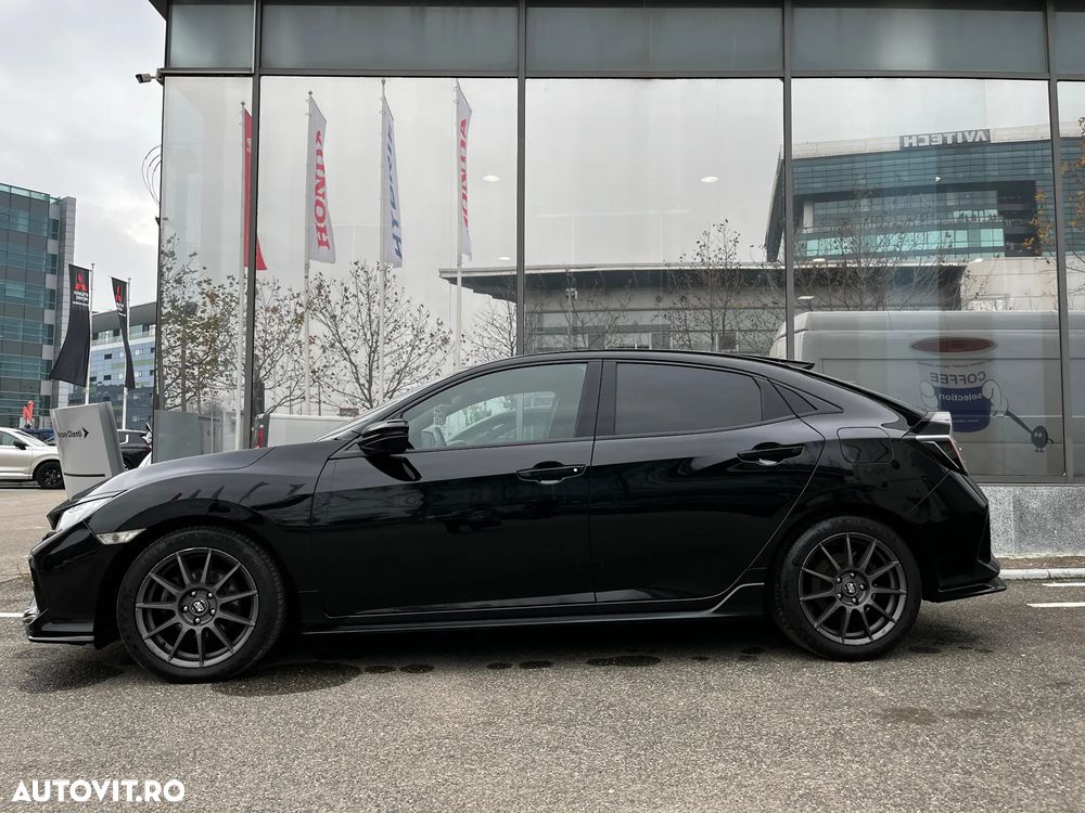 Honda Civic 1.5 i-VTEC Turbo CVT Sport - 3