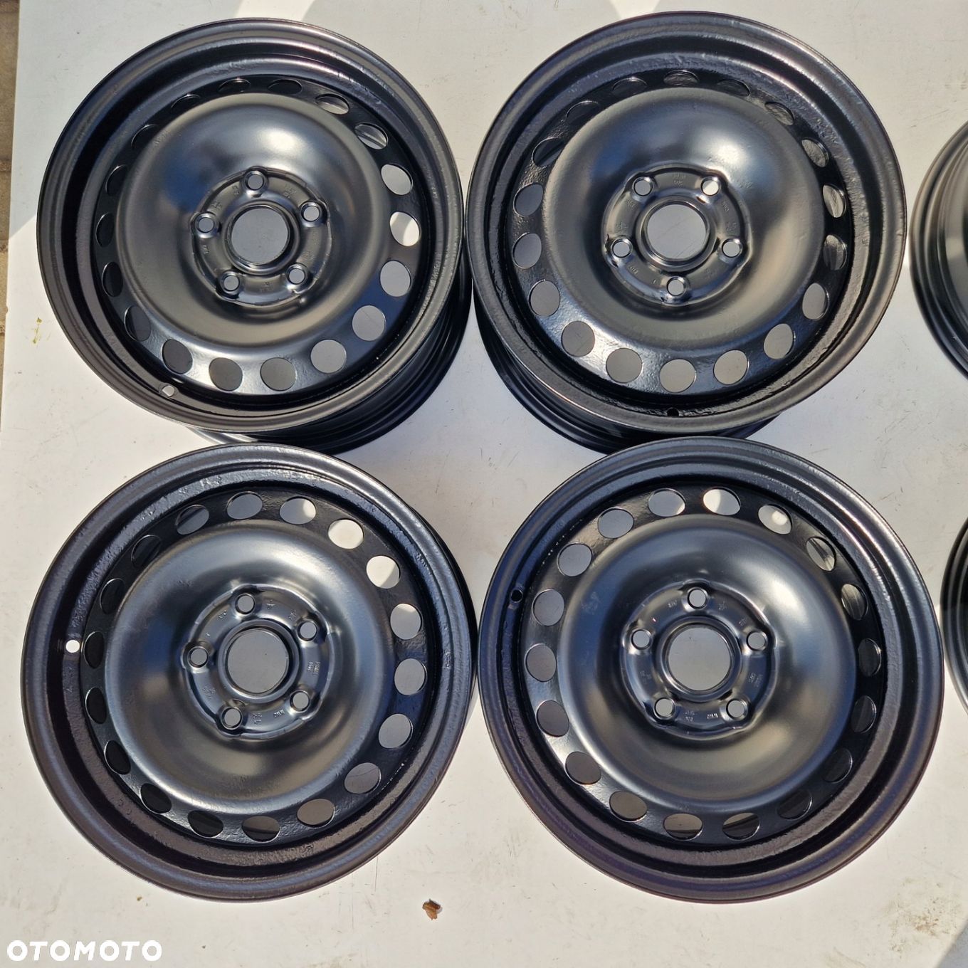 VW GOLF V CADDY AUDI A3 SKODA OCTAVIA II SEAT ET47 5x112 15 - 1