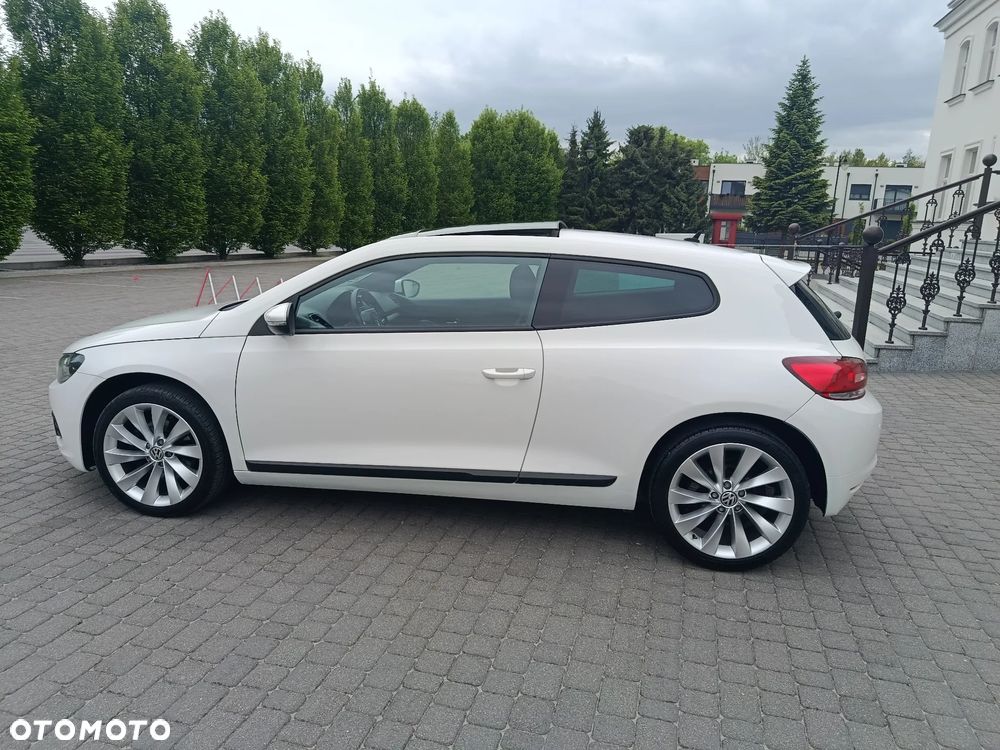 Volkswagen Scirocco 1.4 TSI DSG Edition - 17
