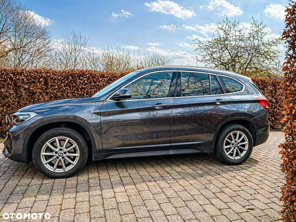 BMW X1 sDrive20i GPF Sport Line sport - 5