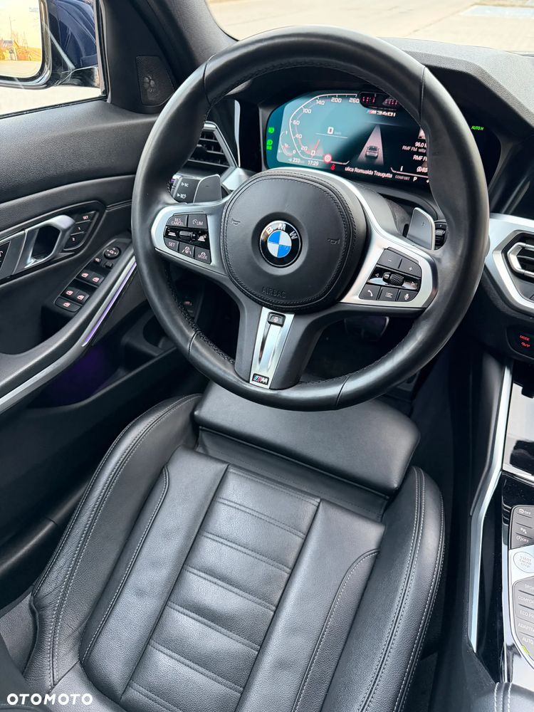 BMW Seria 3 M340i xDrive sport - 25