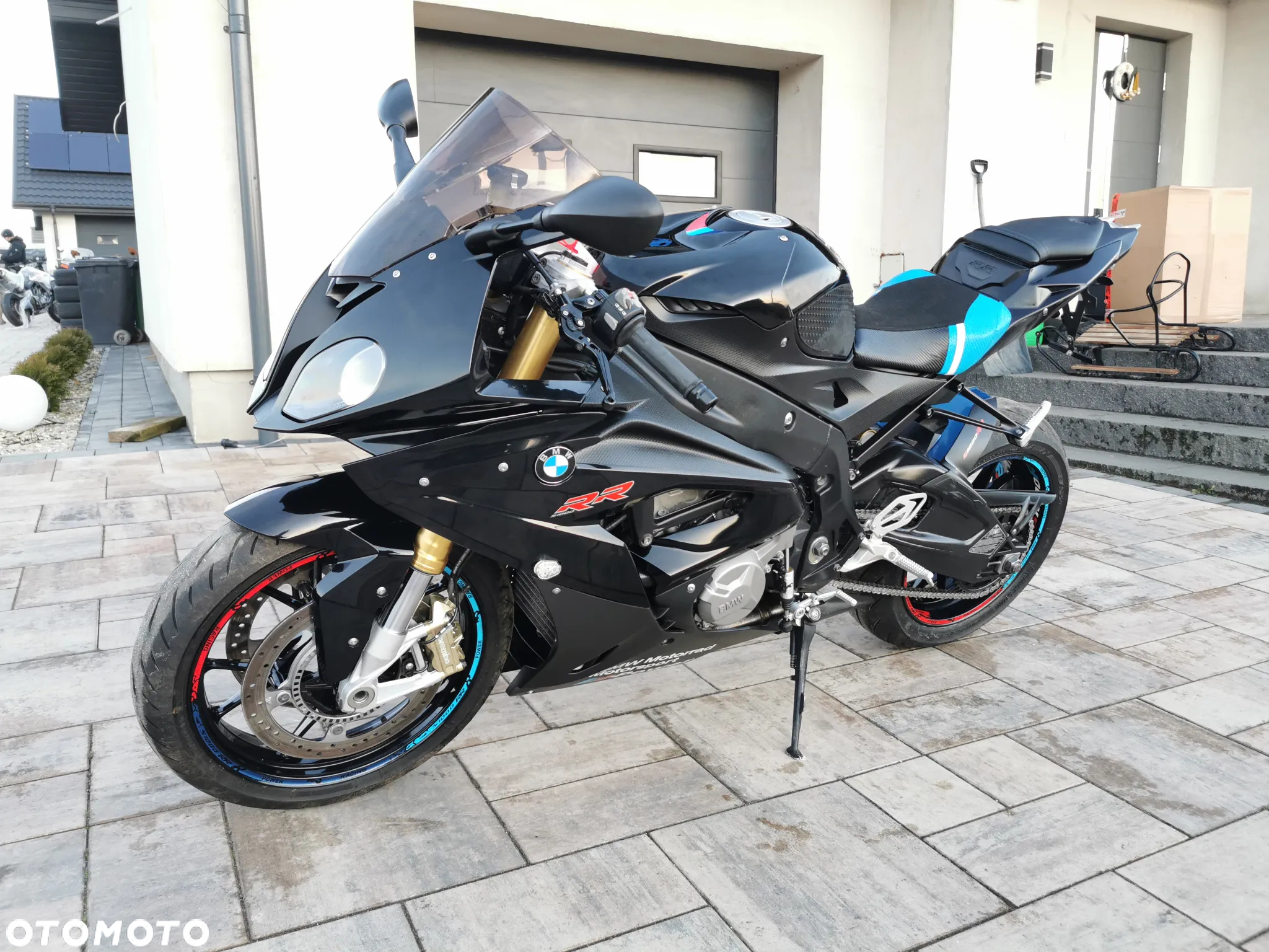 BMW S - 29