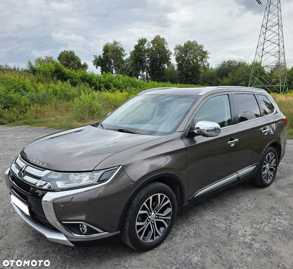 Mitsubishi Outlander 2.0 Instyle Navi 4WD CVT - 1