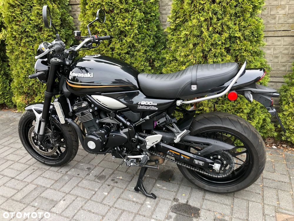 Kawasaki Z 900 RS - 8