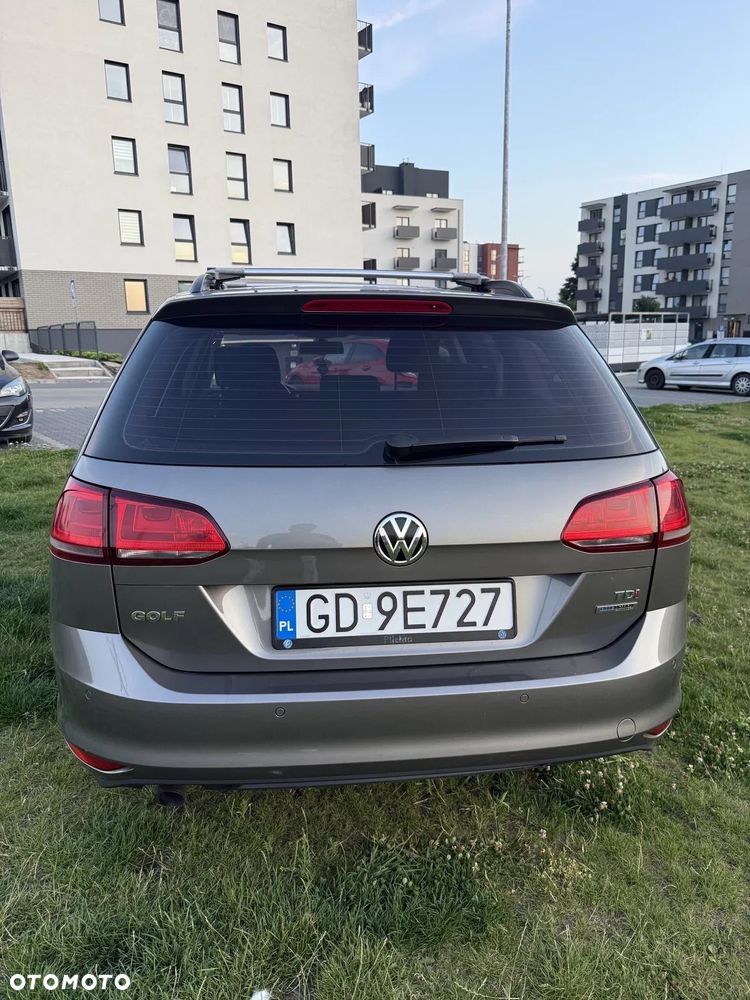 Volkswagen Golf 1.6 TDI BlueMot Comfortline - 3