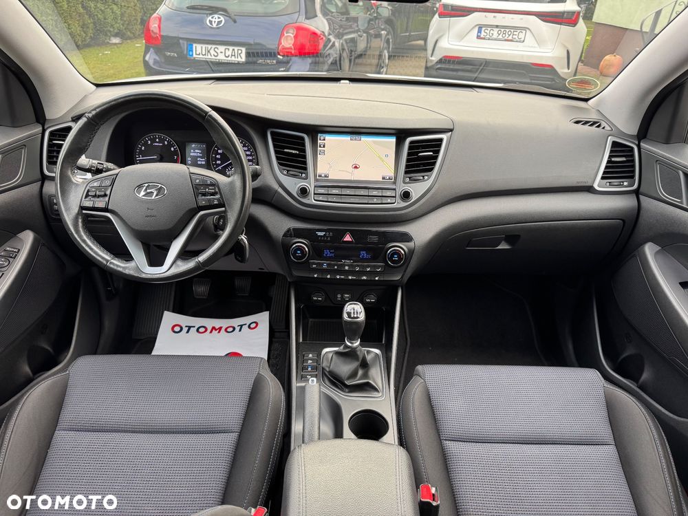 Hyundai Tucson 1.6 GDI BlueDrive Style 2WD - 16
