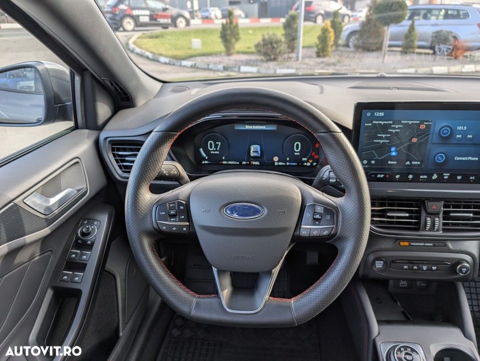 Ford Focus - 19
