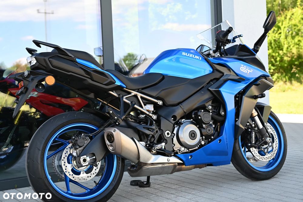 Suzuki GSX 1000 - 40