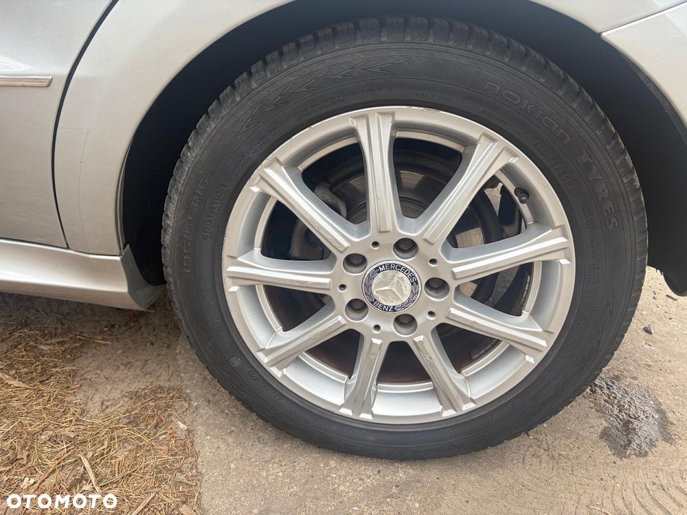 Mercedes-Benz Klasa A 180 CDI Elegance EU5 - 26