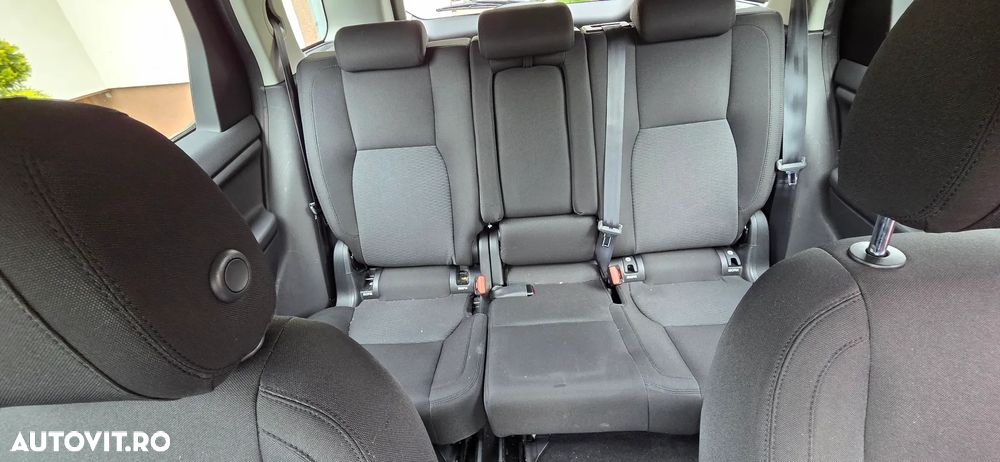 Land Rover Discovery Sport - 9