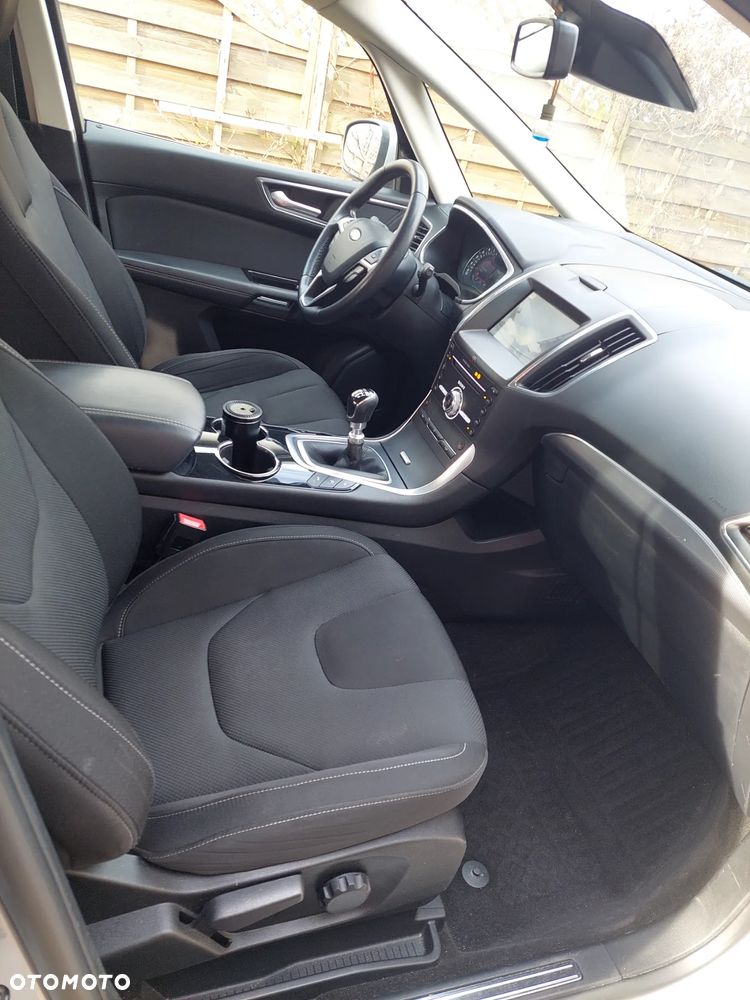 Ford S-Max 2.0 EcoBlue Titanium - 18