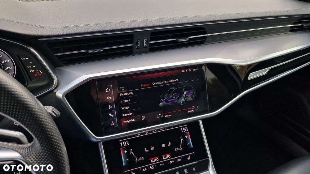 Audi A6 Avant 40 TDI S tronic S line - 28