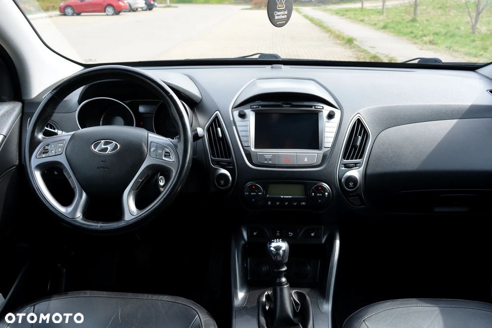 Hyundai ix35 2.0 CRDi 4WD Premium - 8