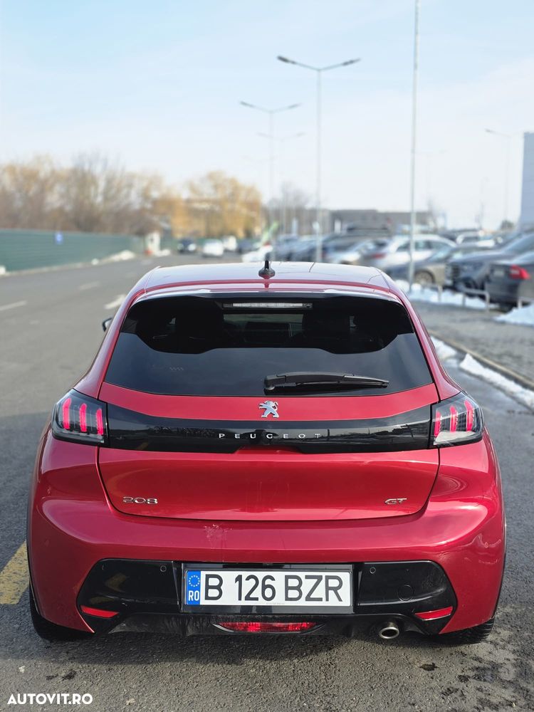 Peugeot 208 1.2 L PureTech STT EAT8 GT Line - 4