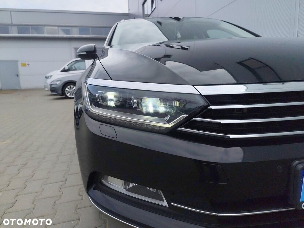 Volkswagen Passat 1.8 TSI BMT Highline DSG - 37