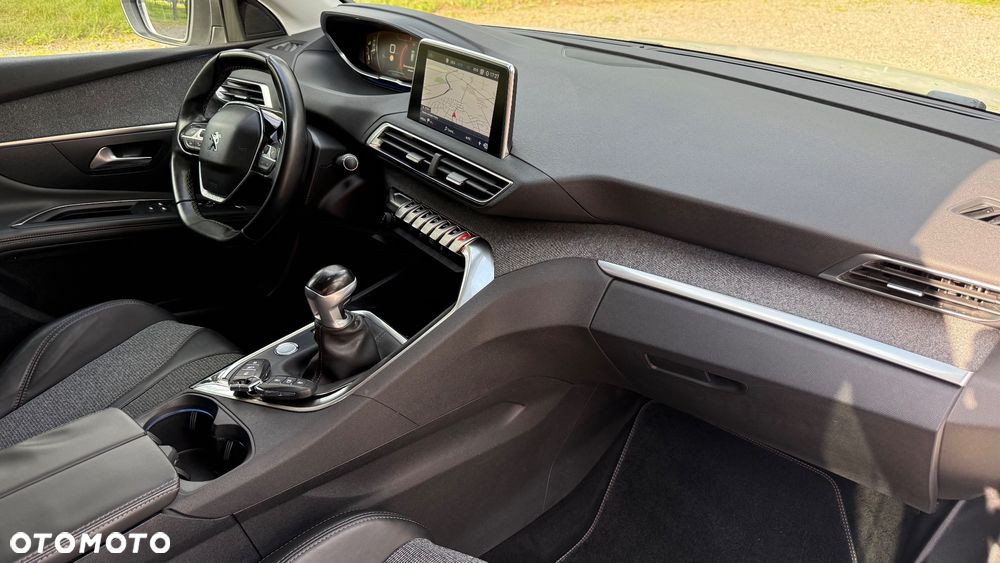 Peugeot 3008 PureTech 130 Stop & Start Allure - 8