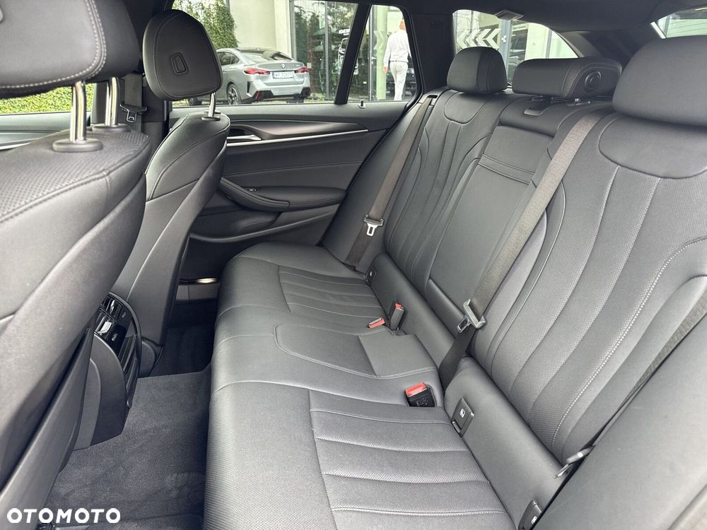 BMW Seria 5 - 19