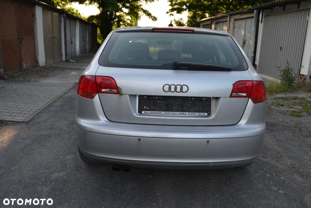 Audi A3 Limousine - 4