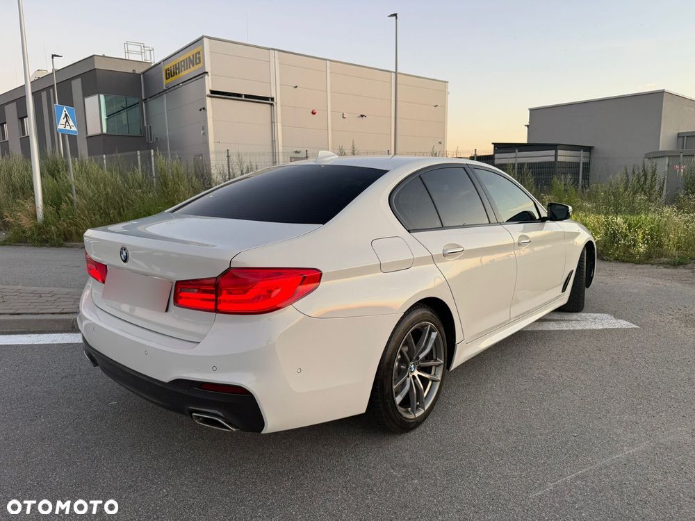 BMW Seria 5 520d xDrive - 5