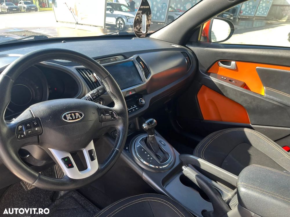 Kia Sportage 2,0 CRDI AWD Aut. Vision - 10
