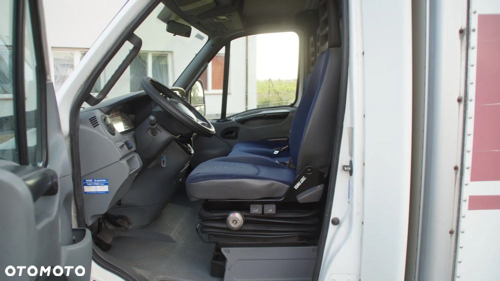 Iveco Daily 50C15 3.0 (150Km) ALUMINIOWY KONTENER 10EPAL * DMC 3.5T * Kat.B * Klima * SUPER STAN * Import - 5