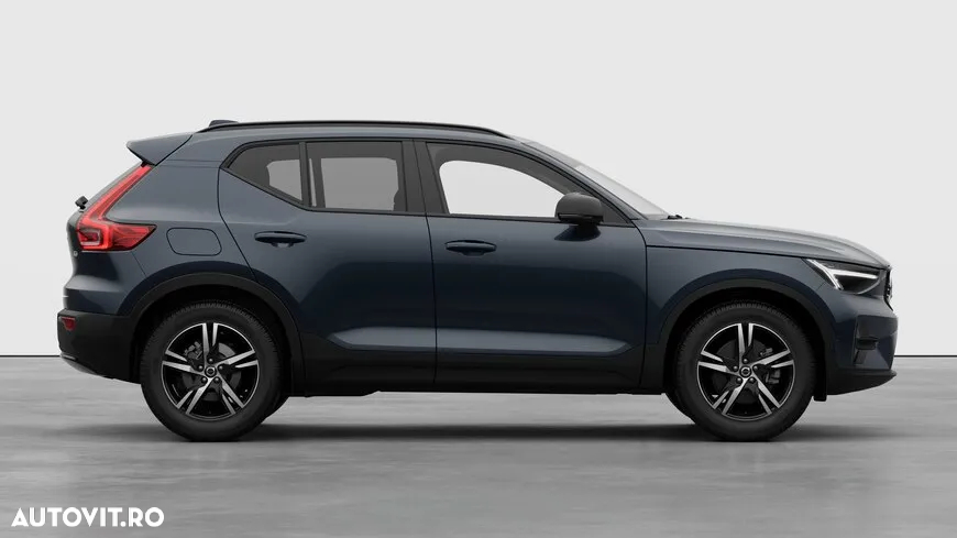 Volvo XC 40 B3 AT FWD MHEV Plus Dark - 6