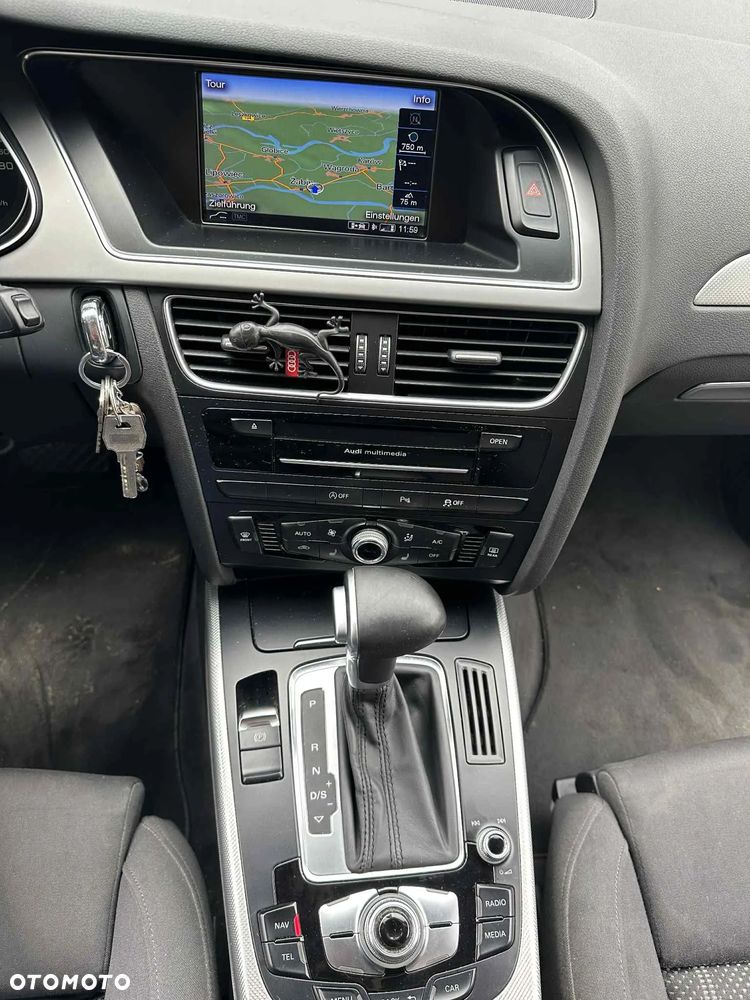 Audi A4 ver-2-0-tdi-dpf-multitronic-s-line-sportpaket - 14